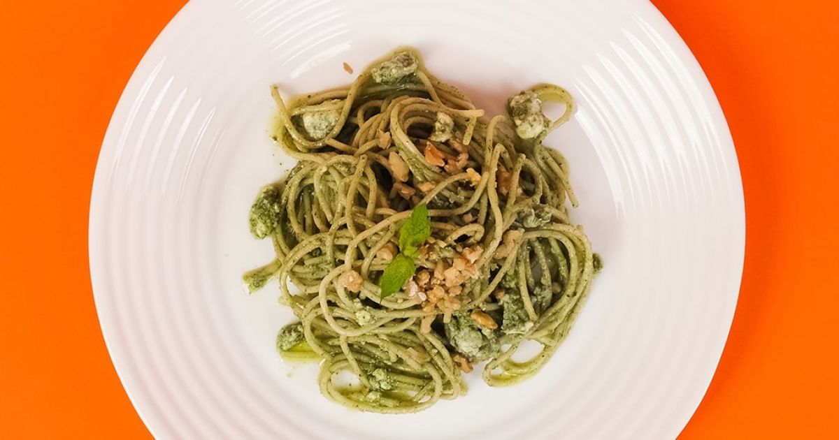 Macarr O Pesto De R Cula Hortel E Gorgonzola Todeschini Alimentos