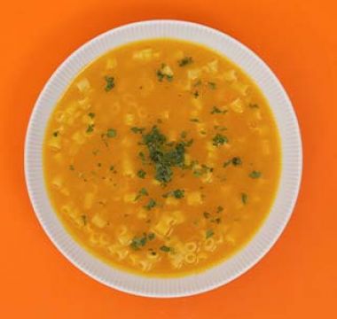 Receita Sopa cremosa de liquidificador com macarrão