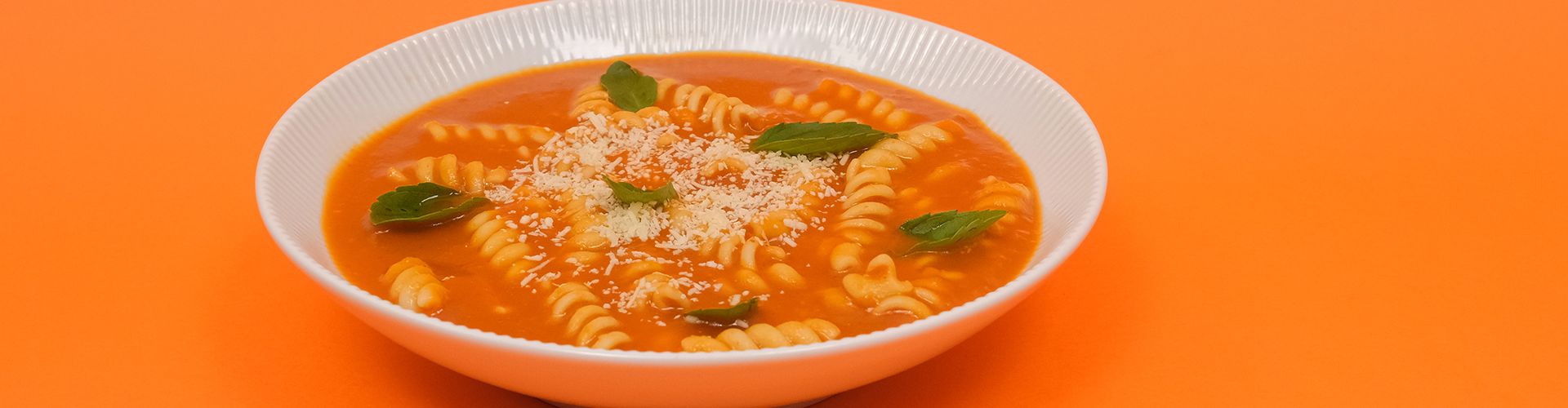 Imagem Sopa de tomate com macarrão