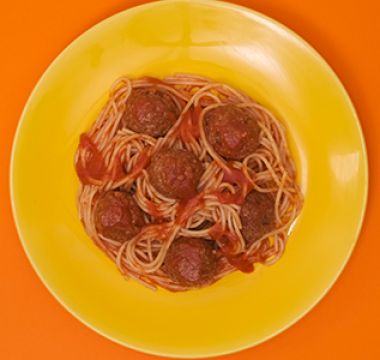 Receita Macarrão Spaghetti com almôndegas