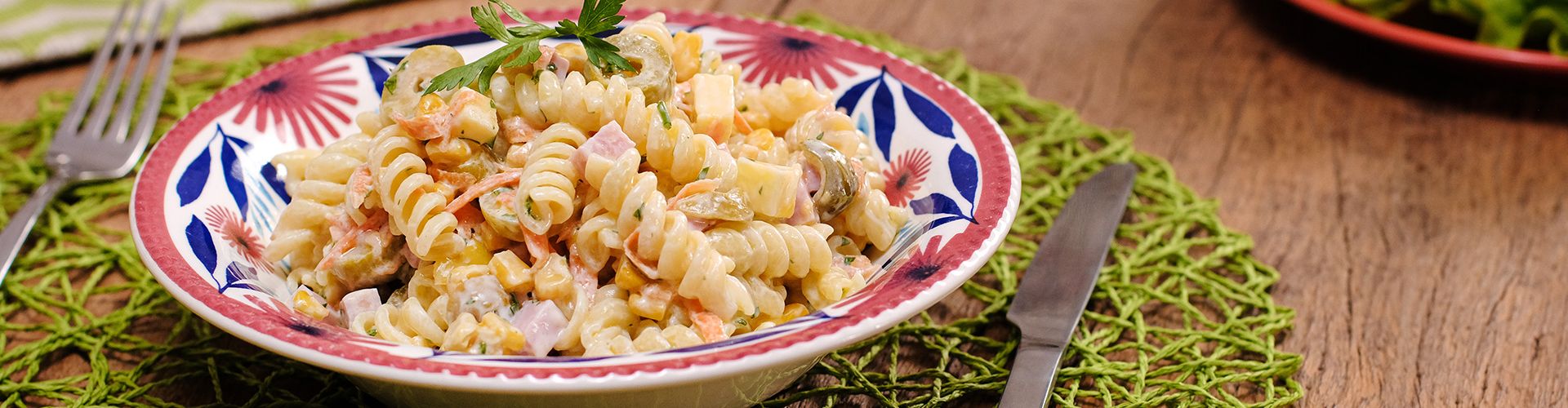 Salada de Macarrão com Legumes