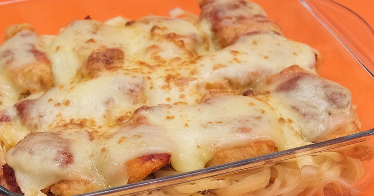 Macarrão à Parmegiana com Frango - Todeschini Alimentos