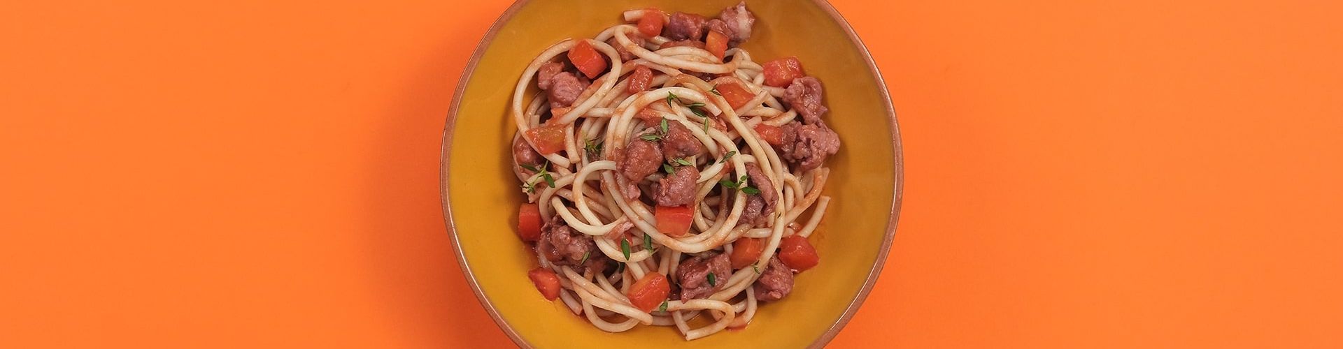 Spaghetti Furadinho com Linguiça