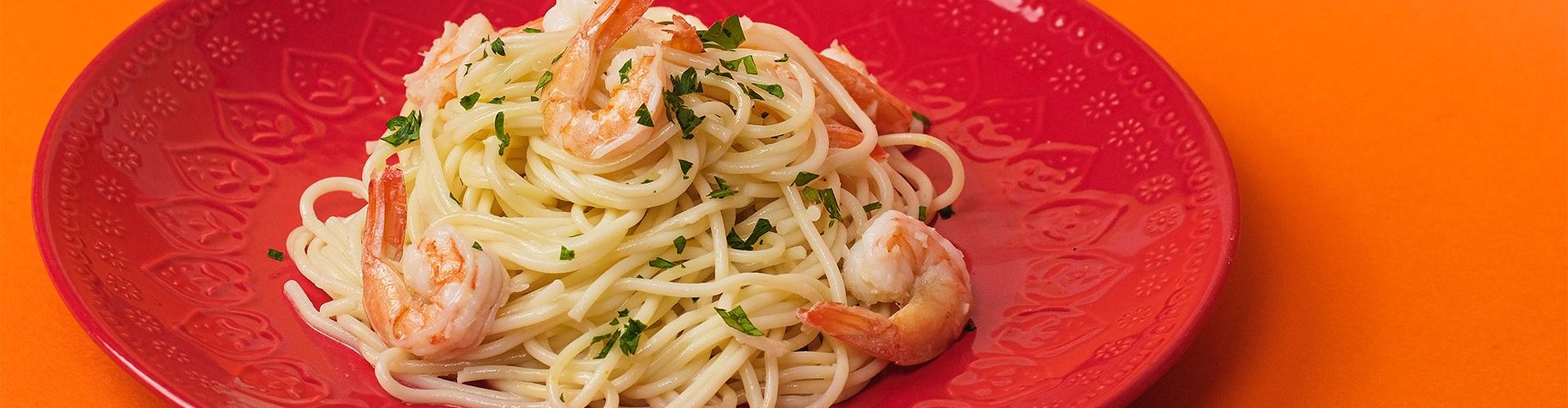 Spaghetti com Camarões ao Alho