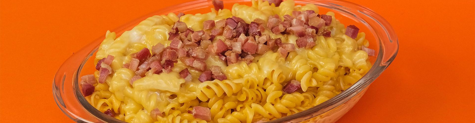 Macarrão “X-Bacon”