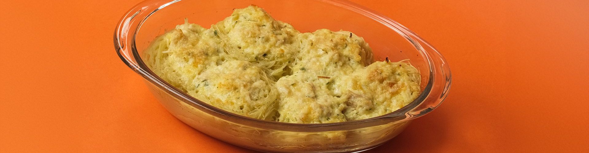 Macarrão Fitilhos de Ouro com Frango Bem Prático