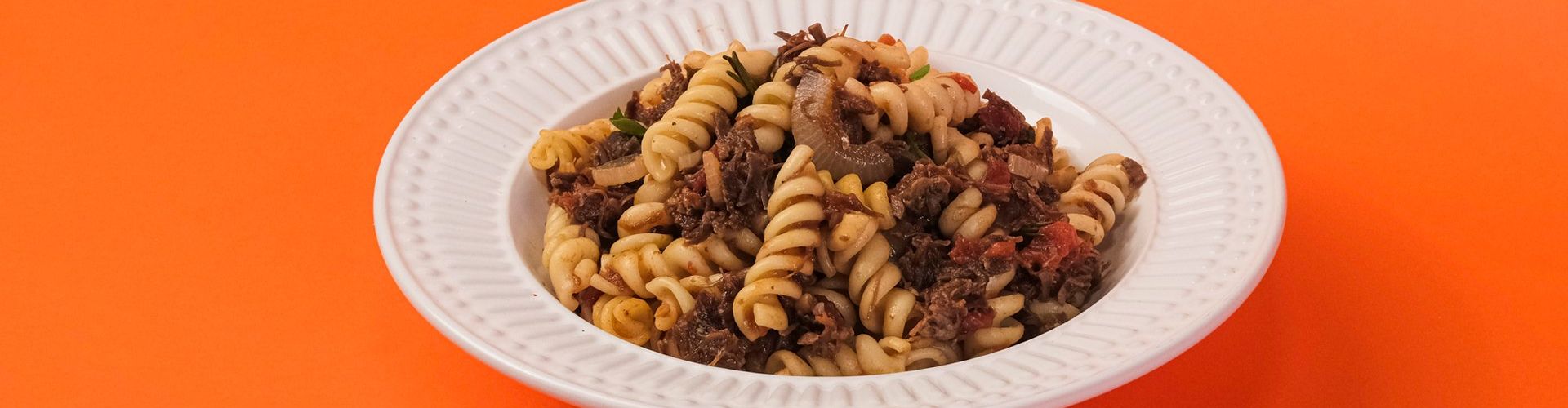 Macarrão com Ragu à Bolonhesa